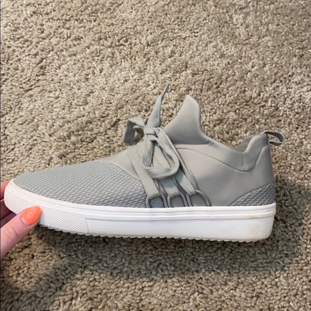 Steve Madden sneakers